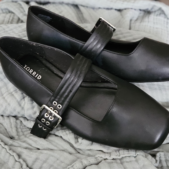Torrid Black Flats with Buckle Strap - Picture 2 of 5